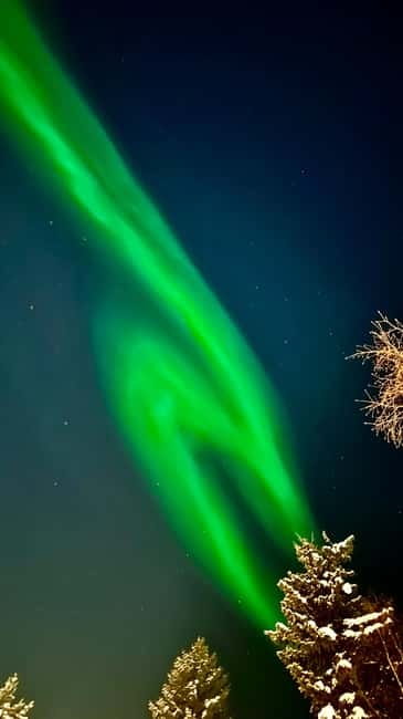 Inari/Ivalo: Aurora Hunting Tour by Car with Warm Drinks - Viewing stops in Lapland: what you’ll actually do outdoors