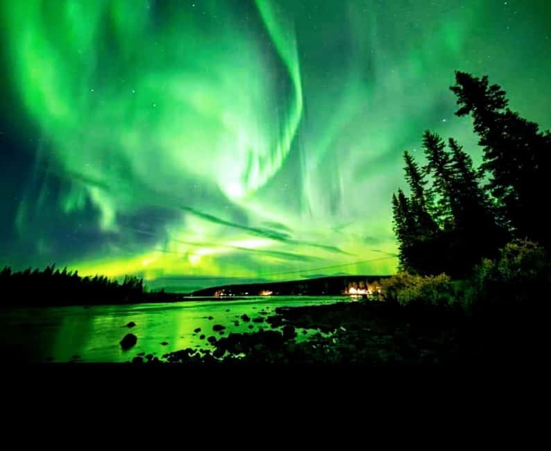 Kiruna: Northern Lights Snowmobile Tour with Dinner - Picking up in Kiruna or Jukkasjärvi, without the stress
