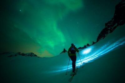 Levi: Aurora Borealis Tour and Stargazing Experience - Stop at Köngäs: A Small Base for Big Quiet