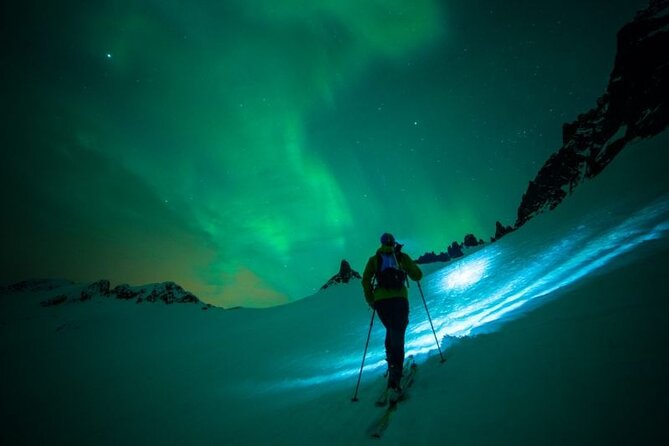 Levi: Aurora Borealis Tour and Stargazing Experience - Stop at Köngäs: A Small Base for Big Quiet
