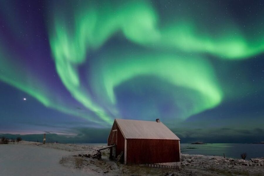 Levi: Northern Lights Hunt Including Campfire Snacks - What to pack: warm clothing is not optional here