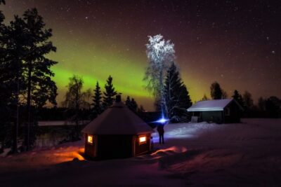 Levi: Northern Lights Tour by Minivan - Provided Winter Gear vs. What You Still Need to Bring