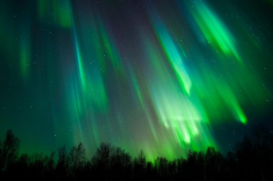 Levi: Northern Lights Tour with Guaranteed Sightings - Multiple Locations, Including Sweden or Norway-Route Hunting