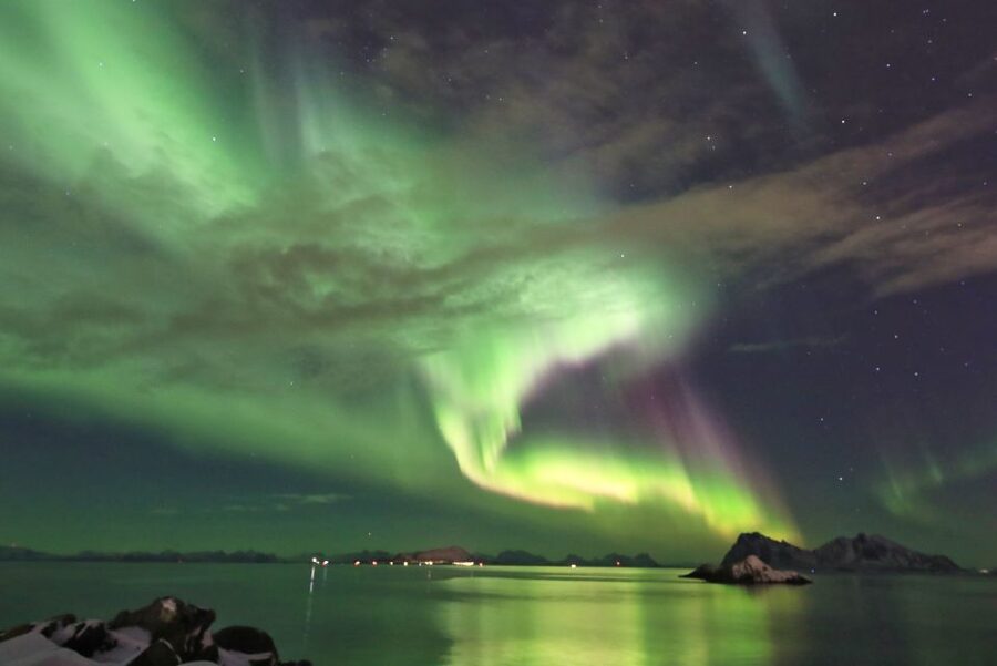 Lofoten: Northern Lights Tour with Photographer - Key reasons this tour works for aurora hunters