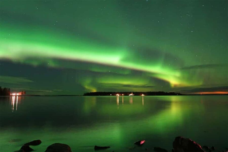 Luleå: Northern Lights Tour by Car with Swedish Treats - Price and value: why $142 for 3 hours can make sense