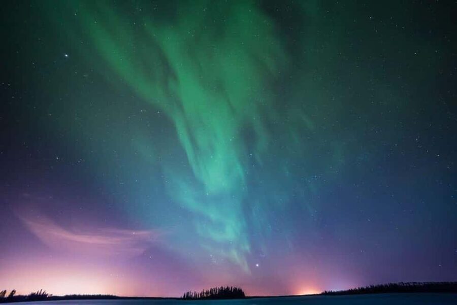 Luleå: Snowmobile Adventures & Northern Lights Hunt - Meeting in Mörön: the start that sets the tone