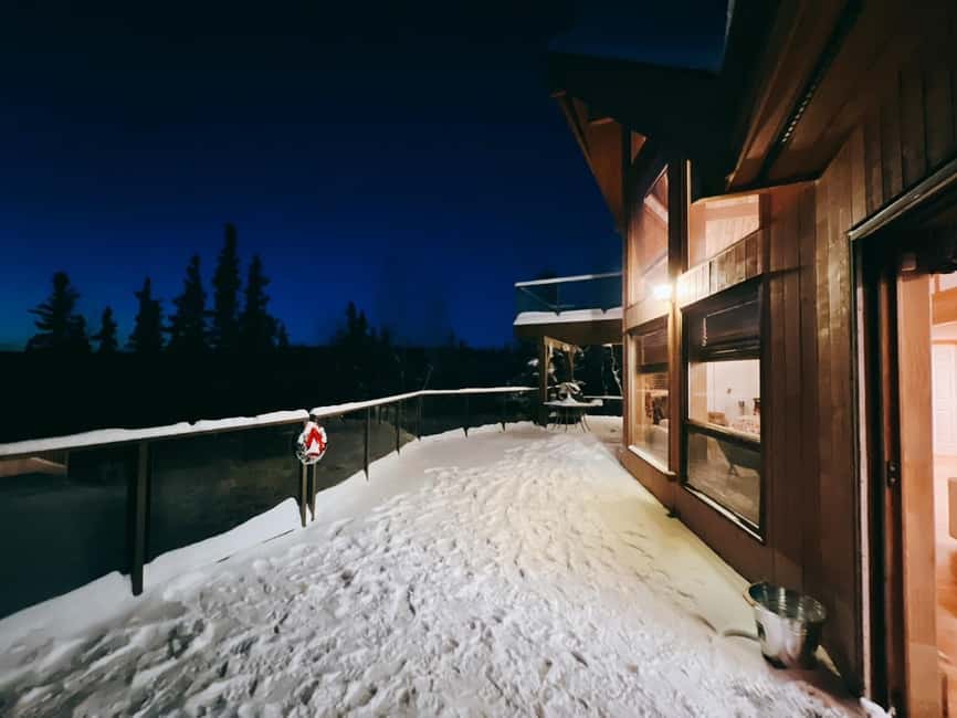 Madeline Lake: Aurora Lodge and Aurora Chasing Tour - Price and Value: Is $100 Worth It?