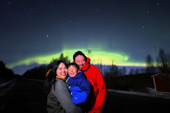 Magical Northern Lights Photography Experience - Pickup within about 15 km of Rovaniemi city centre