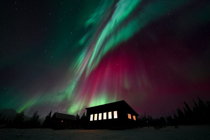 Mountaintop 360° Best Alaskan Cabin with Photography @Aurora Camp - The warm cabin details you’ll actually thank yourself for