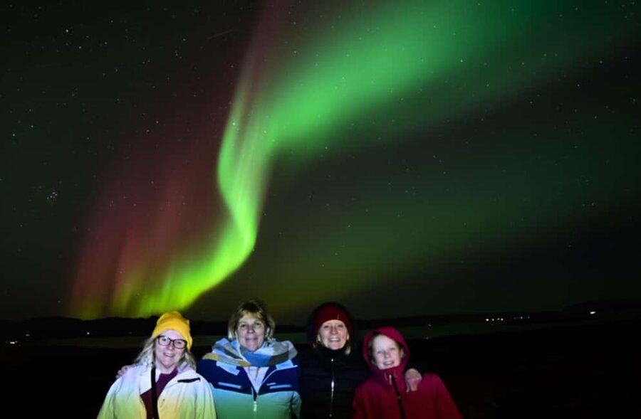 Northern Lights: 4x4 Adventure with Treats, Photos & Cocoa - Who This Tour Fits Best (and Who Might Want Another Option)