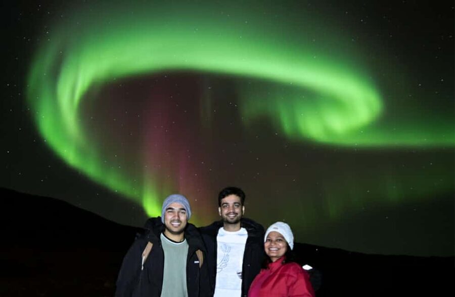 Northern Lights: 4x4 Adventure with Treats, Photos & Cocoa - Pickup Around Reykjavík: Getting Out Fast Without the Chaos