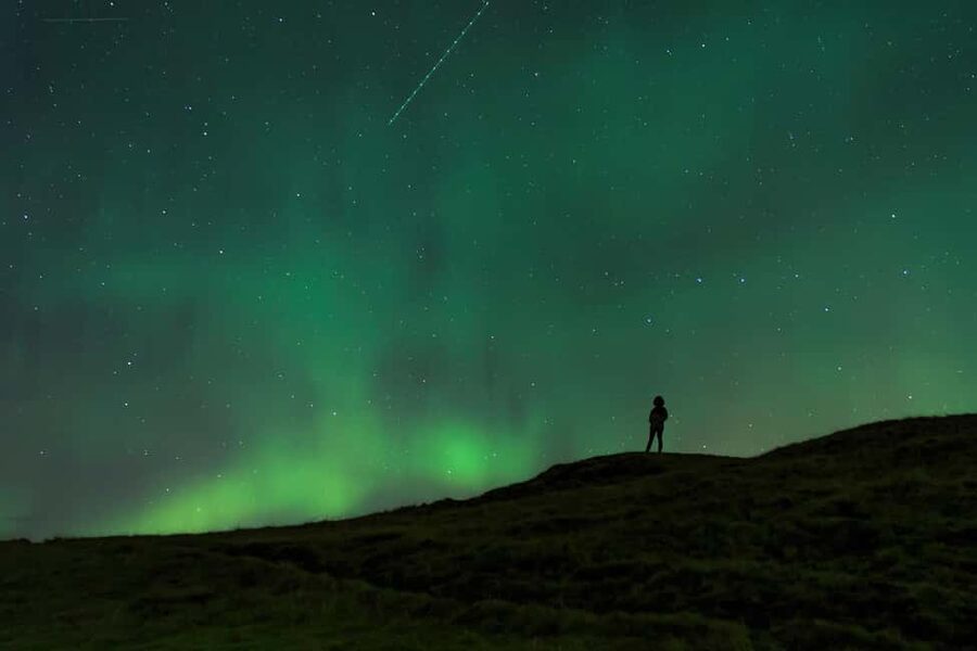Northern Lights 4x4 Super, Photos, Hot Cocoa, Pastries - Key Things I Think You’ll Notice Fast