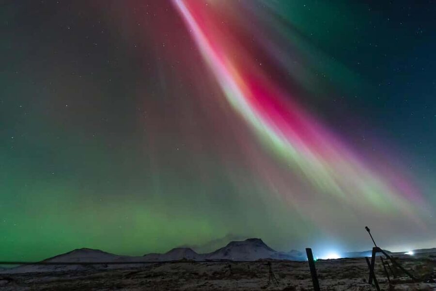 Northern Lights 4x4 Super, Photos, Hot Cocoa, Pastries - Blankets, Hot Cocoa, and Icelandic Pastries During the Wait