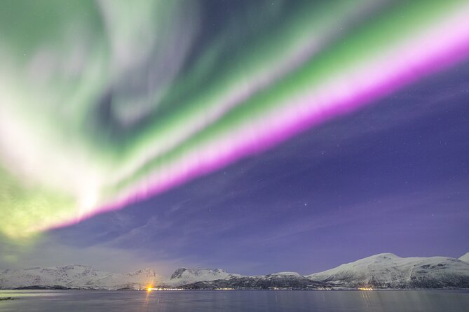 Northern Lights Adventure with Greenlander, 8 people max - Photography help that’s actually useful when the lights show up fast