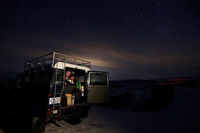 Northern Lights and Stargazing Small-Group Tour with Local Guide - Telescope Time While You Wait for the Aurora