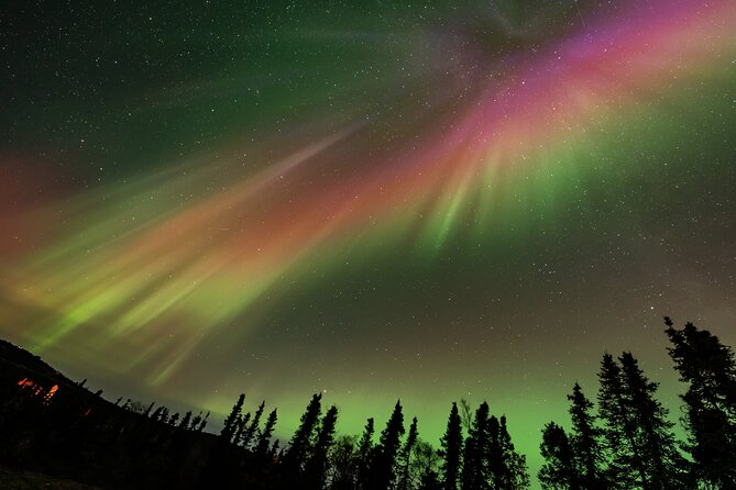 Northern Lights Aurora Chasing Adventure Tour & Free Photography - Comfort while you wait: hot drinks and snacks in the cold night