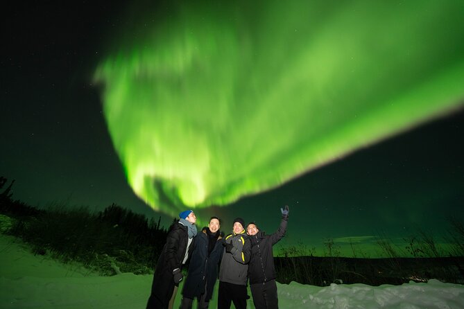Northern Lights Aurora Chasing Adventure Tour & Free Photography - Group size and vibe: small crew, shared viewing time
