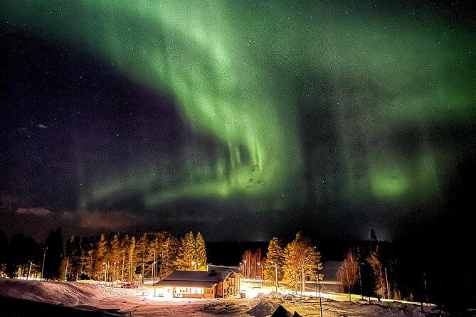 Northern Lights Auroras from Kemi-Tornio with Pickup - Guides Marko and Timo: what their style brings to the night