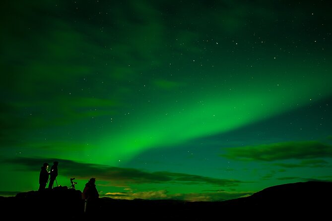 Northern Lights Chase - Small group experience - Your main stop: Tromsø and the night’s shifting plan