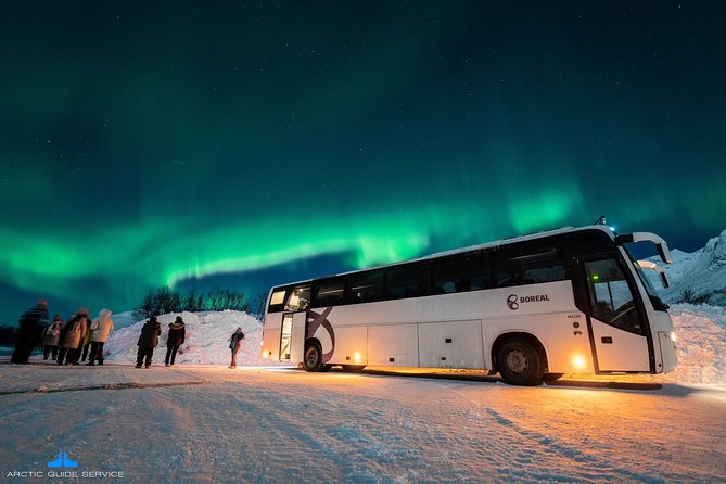 - Northern Lights Chase with Photo Package Included - Snacks, hot drinks, and winter comfort you’ll actually notice
