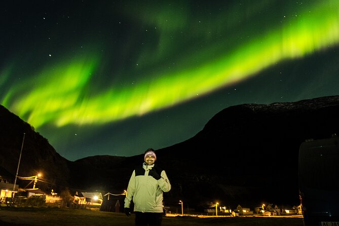 Northern Lights Chase with Sámi & local storytelling - Weather matters: How the tour handles the reality of Tromsø
