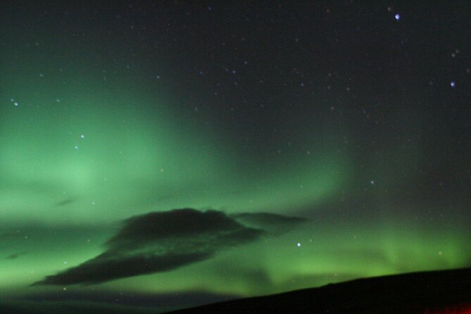Northern Lights Cruise from Reykjavik - Guides, Motion Sickness, and the Human Side of the Hunt