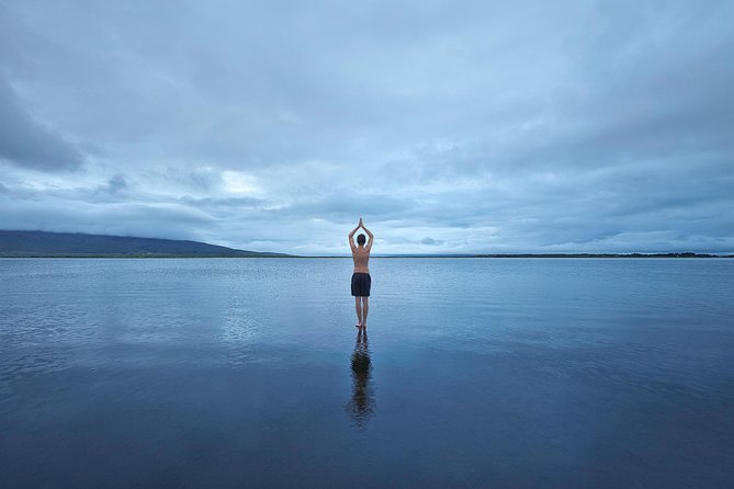 Northern Lights & Geothermal Baths Adventure - Return to Reykjavik After Midnight: What the Evening Feels Like