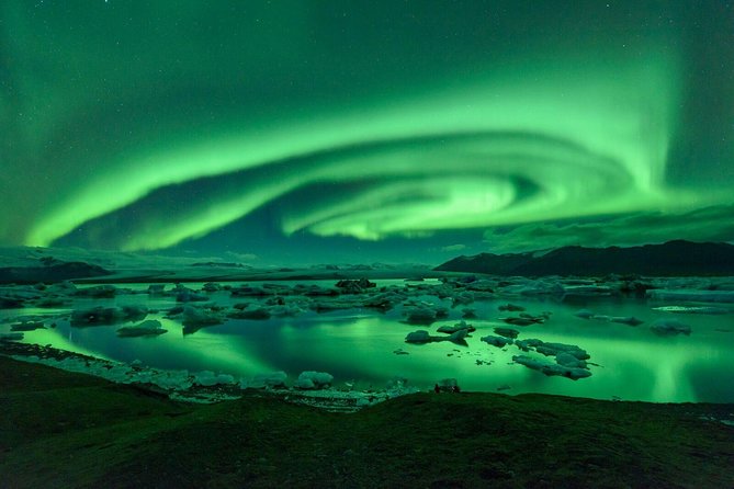 Northern Lights Guided Bus Tour from Reykjavik - Where you’ll hunt: viewing locations that change with weather