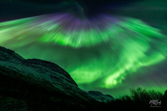 Northern Lights Guided Bus Tour with Free Photos - Photography help that’s actually useful in the dark