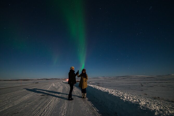 Northern Lights Hunt - Your 7:00 pm start in Alta (and how the night gets planned)