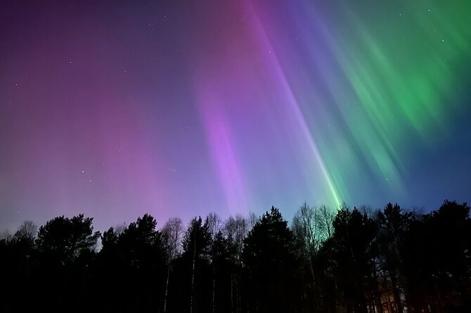 Northern Lights Hunting of Rovaniemi - Getting picked up in Rovaniemi before the aurora window opens