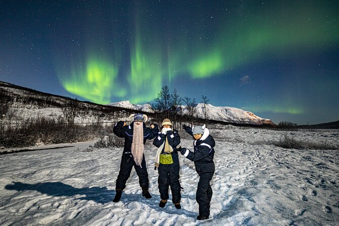 Northern Lights Minibus with Photos Dinner Warm suits - Price and value: is $235.71 per person fair for what’s included?