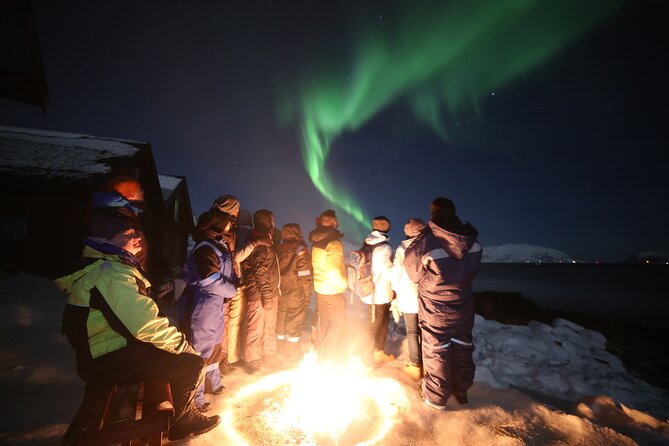 Northern Lights Photography Tour - Photo tips with your own camera: great for starters, mixed for pros