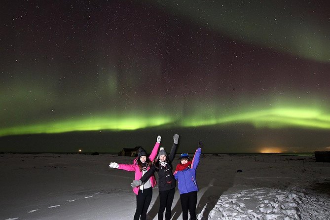 Northern Lights Private Super Jeep Tour with Photos - The guide experience: astronomy lessons while you wait