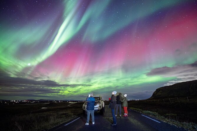 Northern Lights Small Group Tour with Photos - Photo Package: Pro Gear, Edited Best Shots, and Easy Download
