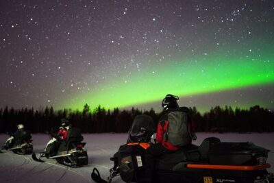 Northern Lights Snowmobile Hunt - The 3–4 hour flow: pickup, start window, and the night rhythm