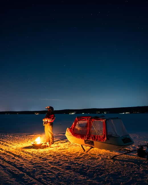 Northern Lights Tour Sleigh Ride - The sleigh comfort: pelts help, but set expectations for winter