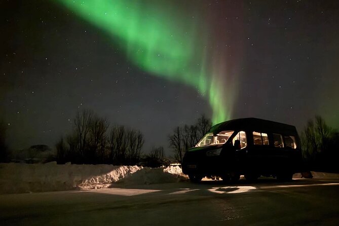 Northern Lights Tour with Hot Food and Drinks in Tromso - Meeting at the Tesla charger: where to start and how to avoid stress
