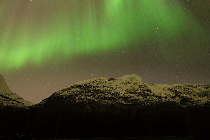 Northern Lights Tour with Local Guide and Photos - What You Actually Get: Included Perks That Add Up