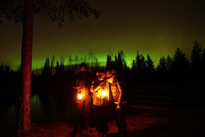 Northern Lights Trip to a Magical Place in Lapland - Cozy Kota, Snacks, and the Fun Between Sky-Watches