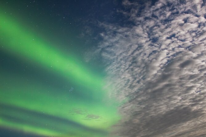 Northern Lights Viewing at Murphy Dome - Waiting in the Cold: Snacks, Van Time, and Photo Help
