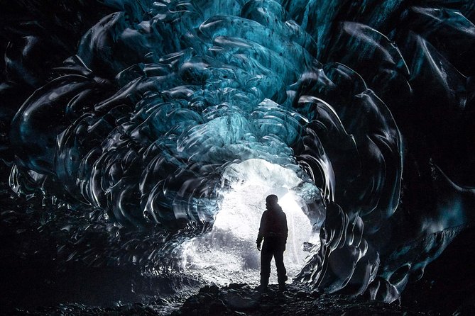 Private 2-Day Glacier Lagoon, Ice Cave and Northern Lights - Northern Lights: How the Night-Sky Stop Fits In