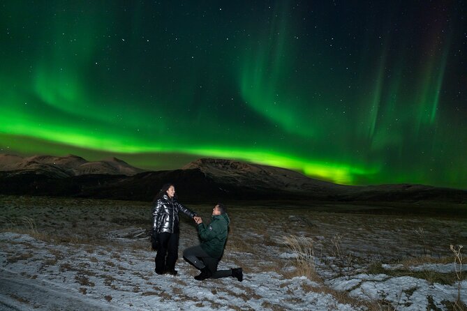 Private Aurora Hunt with Photos in Super Defender - Stop in Reykjavik and the Real Goal: Darkness + Waiting