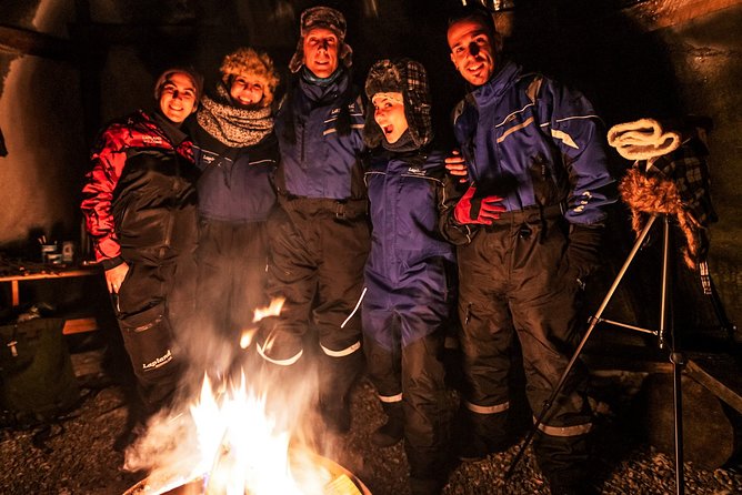 Private Aurora Tour (5 or more) by Aurora Experts - Rovaniemi - What’s included (and what you should pack for a cold night)