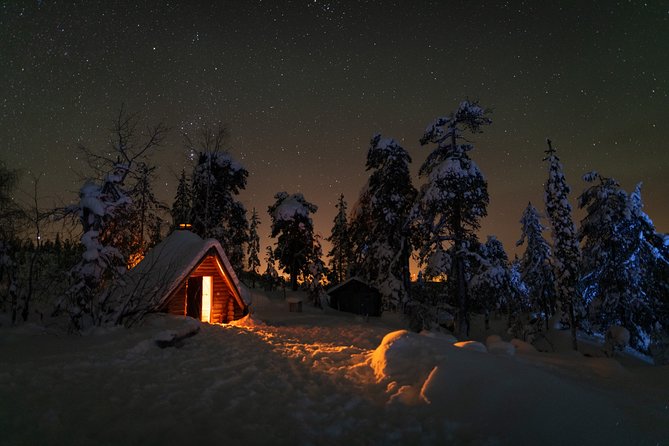 Private Aurora Tour by Lapland Welcome Aurora Experts for 1-4 persons - Photography: useful tips, plus photos sent to you