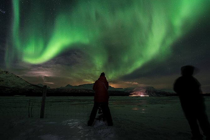 Private & Exclusive Northern Lights Tour with Professional guide - Coast hunting versus inland chasing when clouds roll in