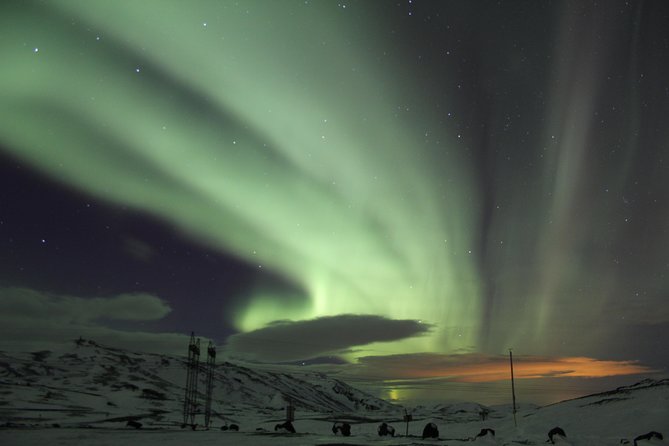 Private Guided Superjeep Northern Lights Hunt - How the Aurora Forecast Changes Where You Stop