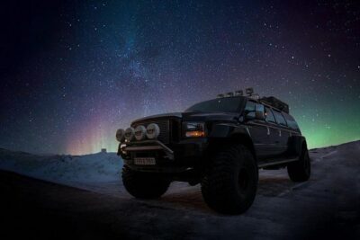 Private Super Jeep Northern lights hunt from Reykjavik - What the Wi‑Fi is really for during aurora hunting