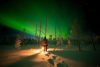 Ranua: Northern Lights tour with Campfire Meal & Pro Camera - The 6-hour rhythm: pickup, van ride, hunt, campfire, photos