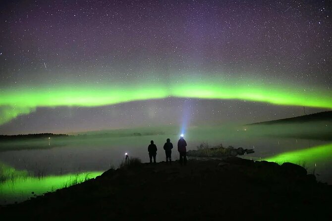 Reflections of the Northern Lights - Key points to know before the sky test